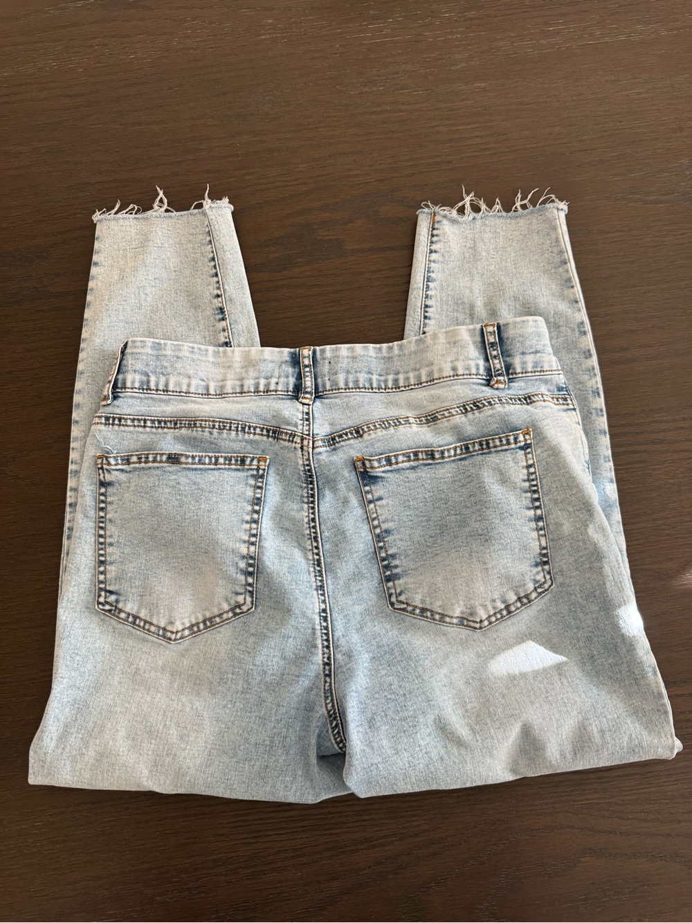 Indigo poppy size 12 skinny jeans with inner waist support, faded blue